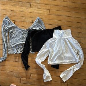 Stylish Gray, Black, and White cropped long sleeve Tops